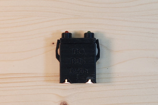 HO scale Lighted  track tester for DC and DCC trains - check the condition of your rails