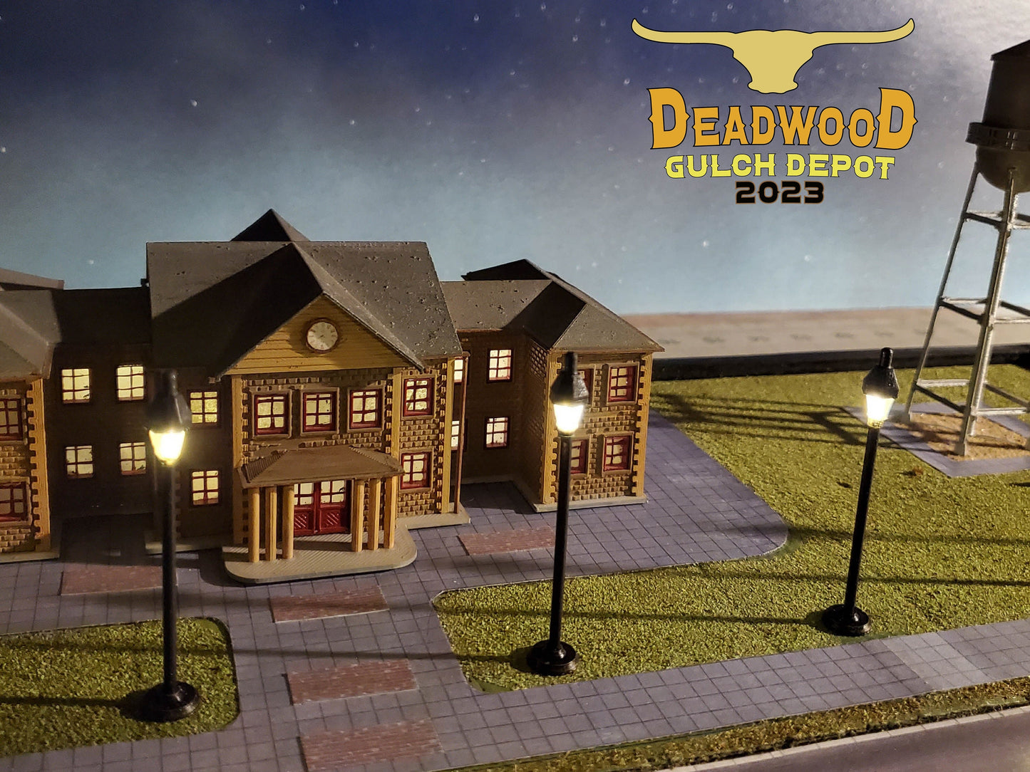 N scale lights 3D printed ready to paint and install. comes with wire and resistor for 12 volt use. Dioramas Dollhouses Model trains games