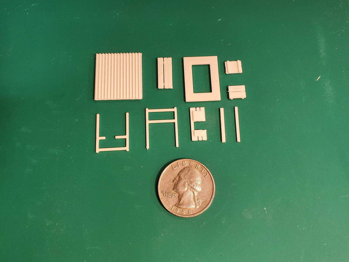 N-scale 3D printed fruit stand kit (1:160) for dioramas, model trains, dollhouses, landscapes - unpainted, war gaming, displays, miniatures.