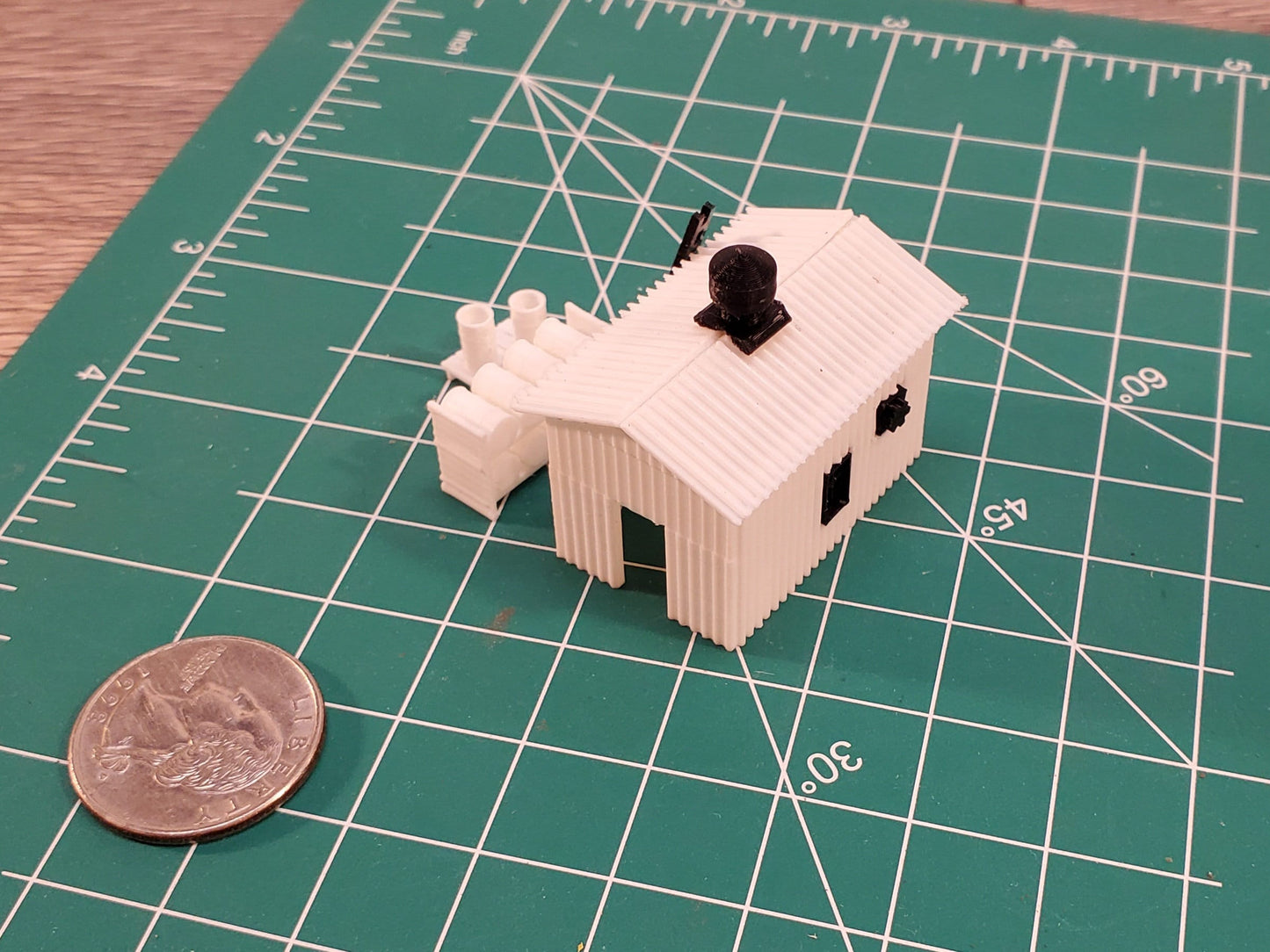 N scale Unpainted Metal building kit for Dioramas & Terrain. Paint and go! Perfect for Model railroad enthusiasts and hobbyists.