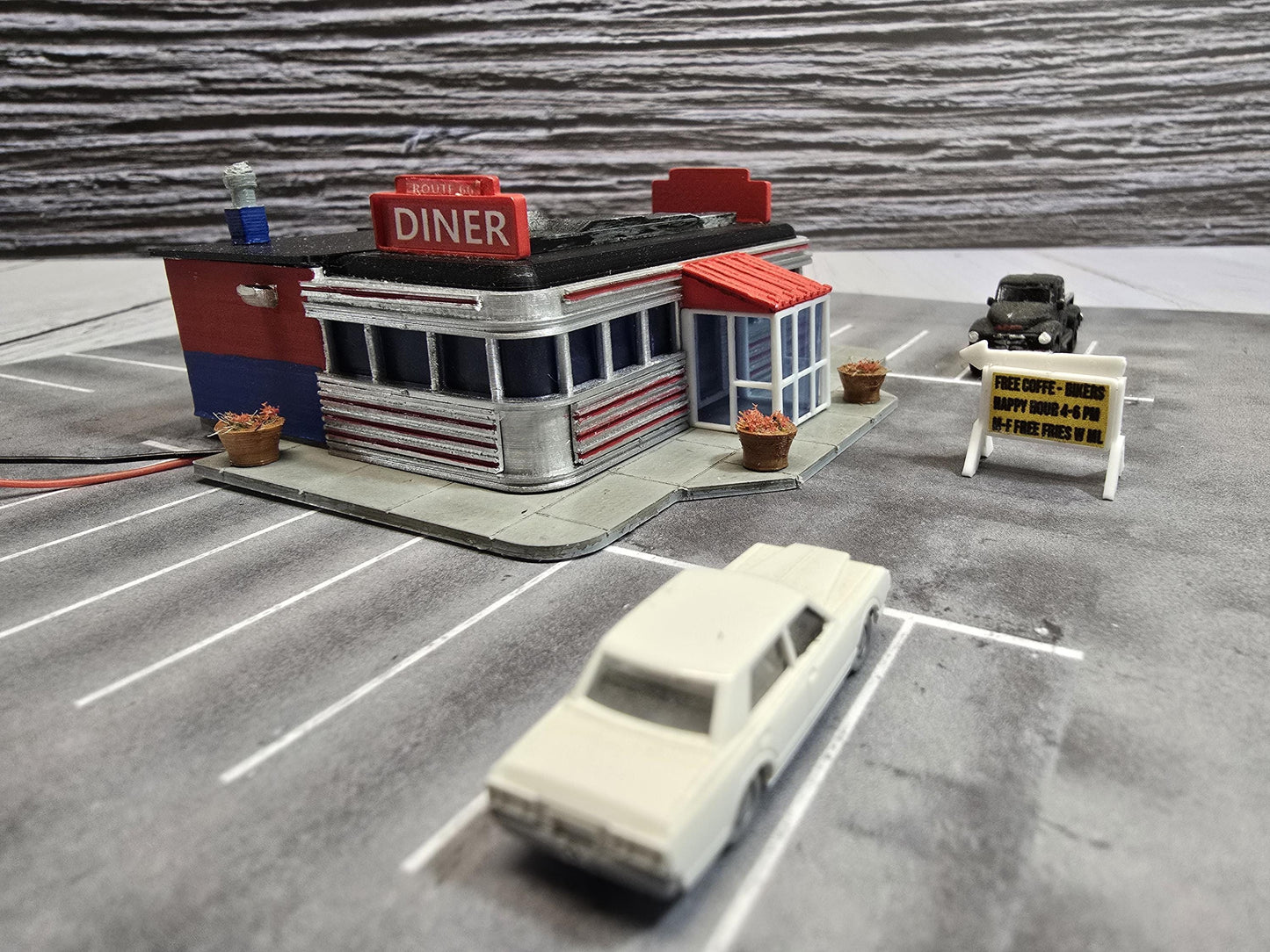 Nscale route 66 Diner-Lighted,Weathered, Ready-Built Miniture for Model Railroad Layout,Diorama scene, or Train Display
