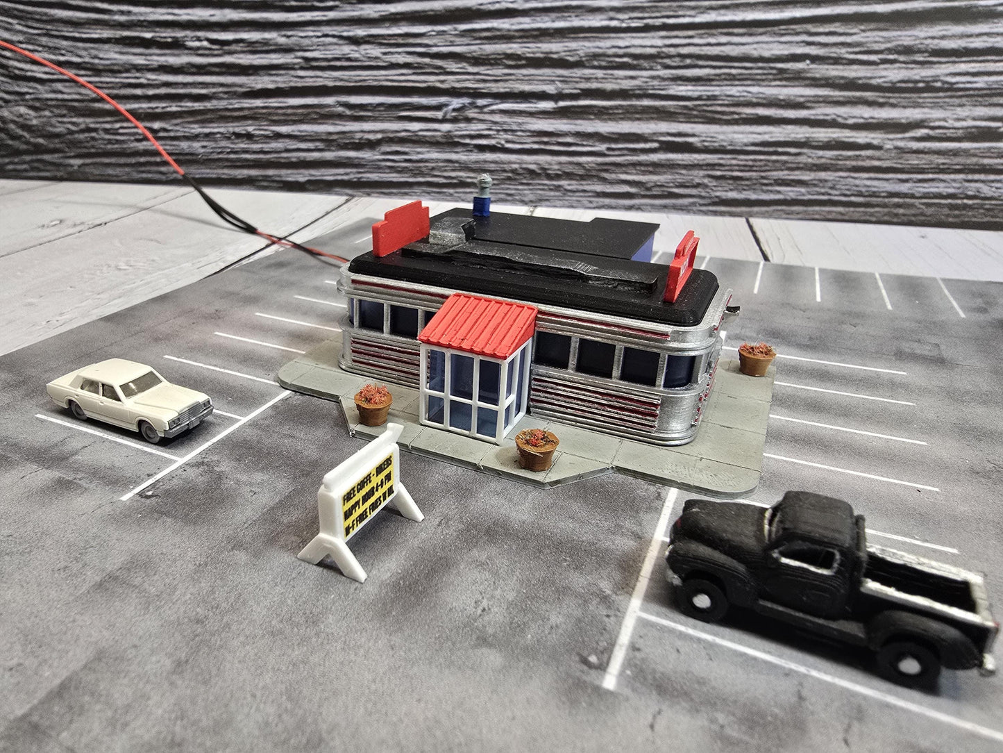 Nscale route 66 Diner-Lighted,Weathered, Ready-Built Miniture for Model Railroad Layout,Diorama scene, or Train Display