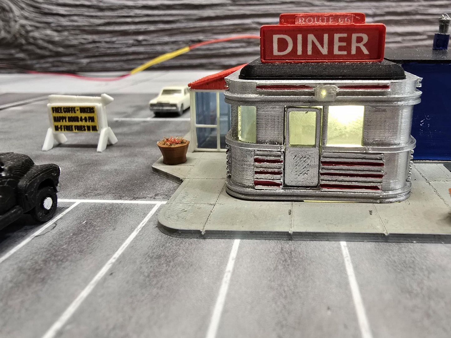 Nscale route 66 Diner-Lighted,Weathered, Ready-Built Miniture for Model Railroad Layout,Diorama scene, or Train Display