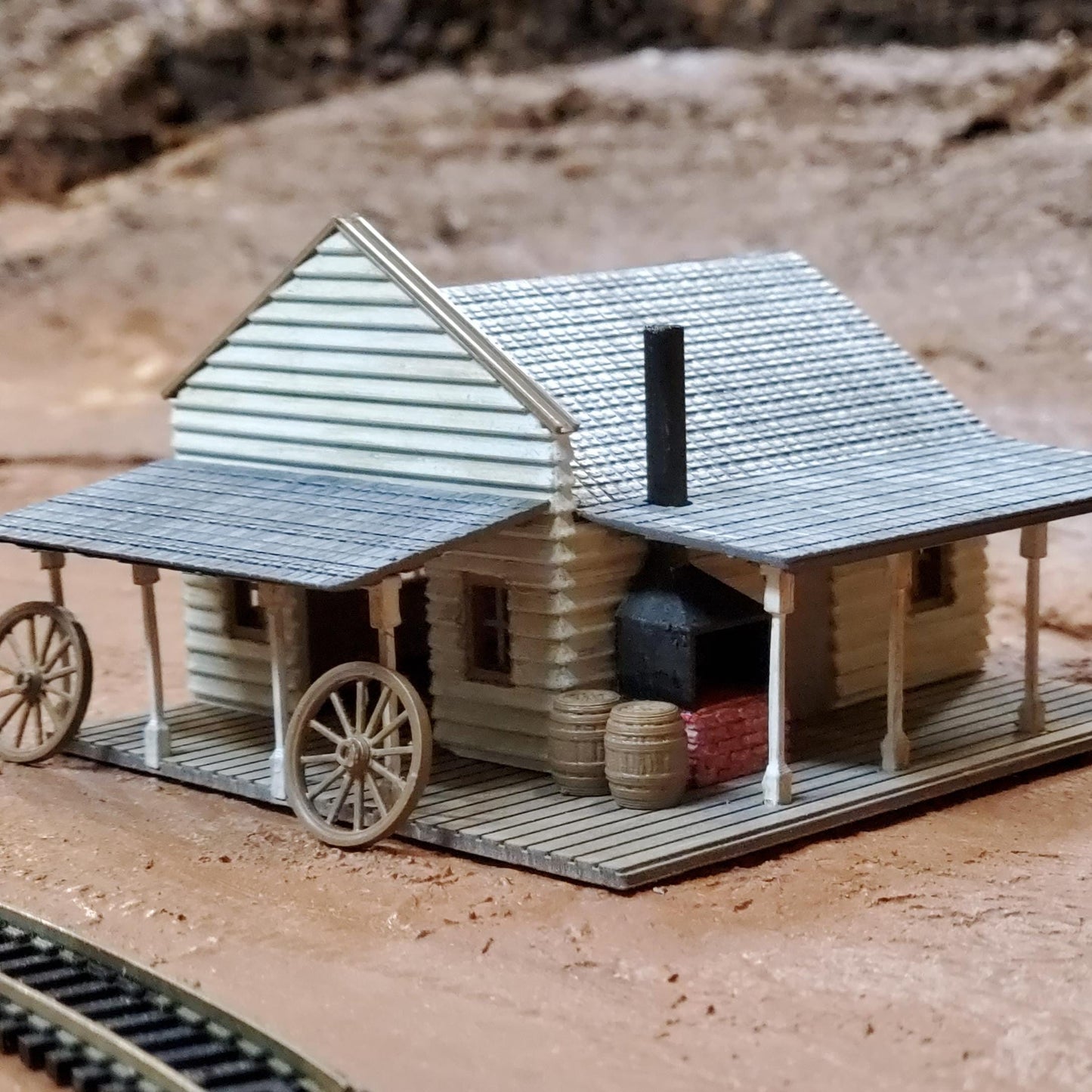 N scale 3D printed Pioneer building Kit - BLACKSMITHY - UN painted with instructions. Great for Dioramas, Terrain miniatures, Model trains.