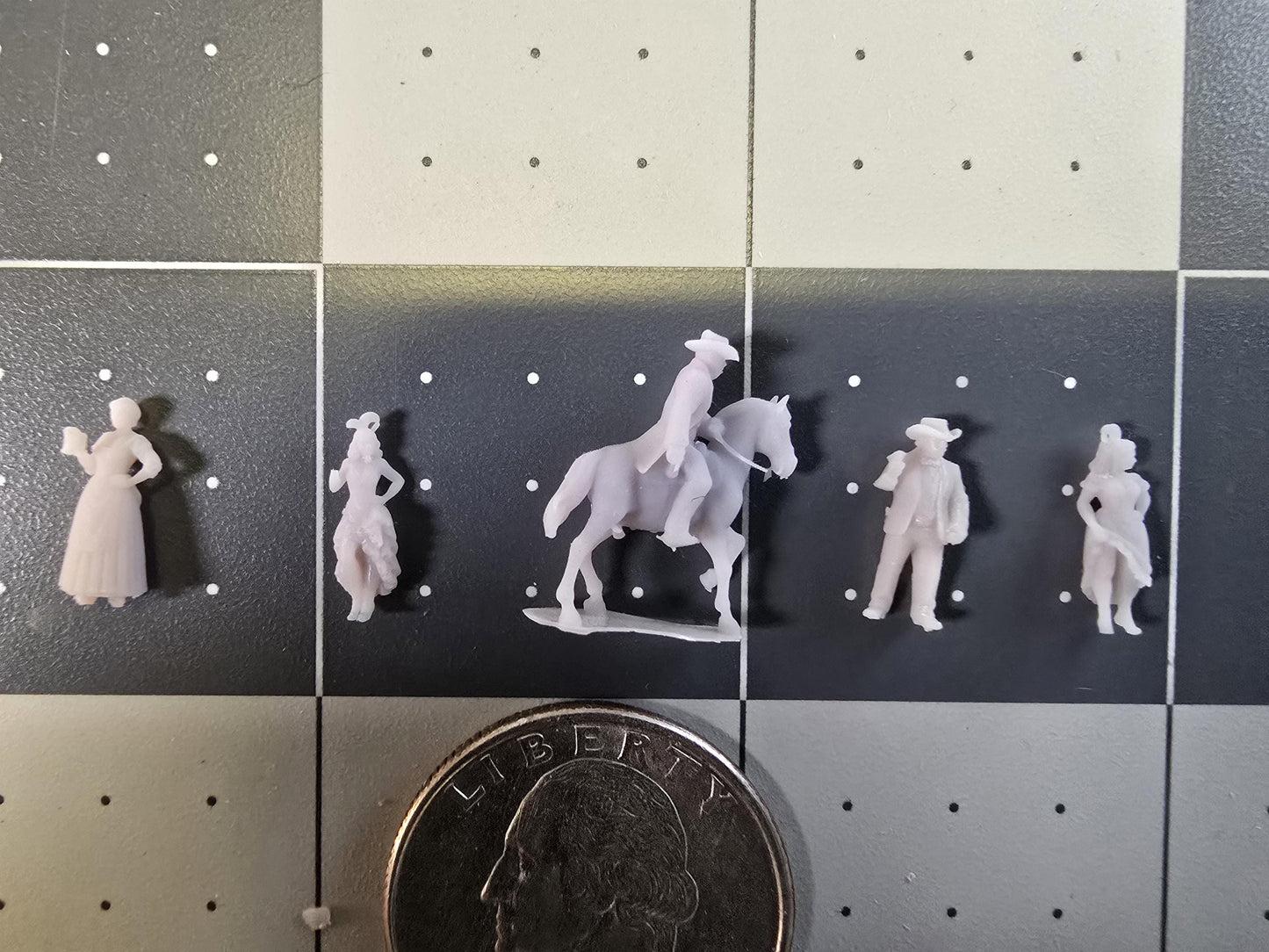 N Scale Western Town Scene with 12mm People  Saloon Diorama not Hand Painted Miniature